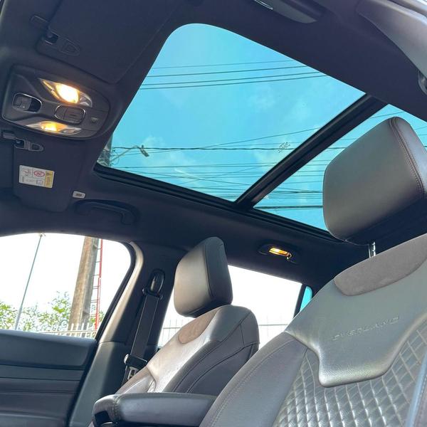 
								JEEP COMMANDER OVR TD380 full									