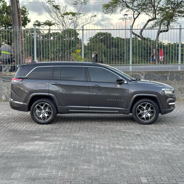 
								JEEP COMMANDER OVR TD380 full									