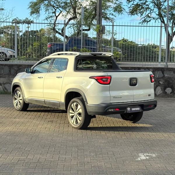
								FIAT TORO VOLC AT9 4X4 2024 full									