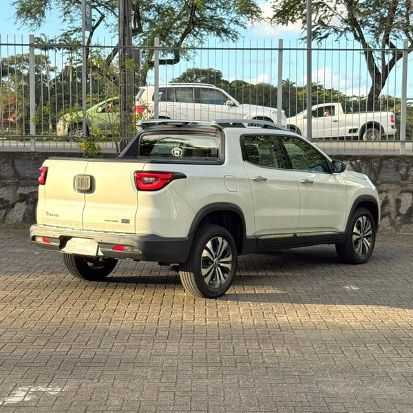 
								FIAT TORO VOLC AT9 4X4 2024 full									