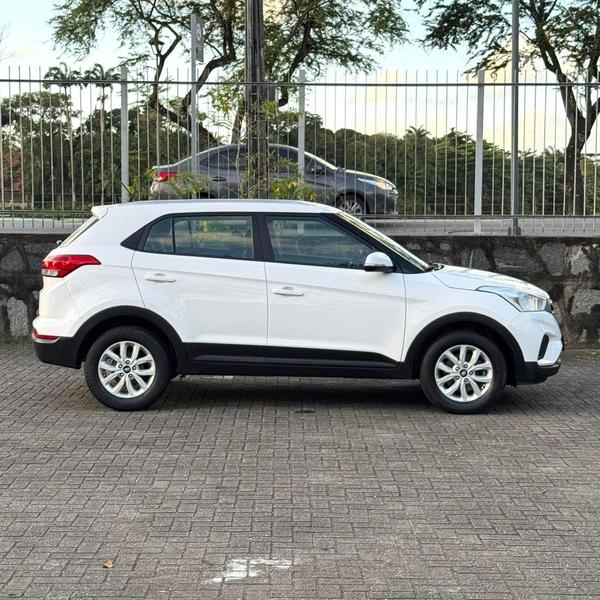 
								HYUNDAI CRETA CRETA 1.6 ACTION AUTOMÁTICO full									