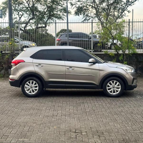 
								HYUNDAI CRETA CRETA 1.6 ACTION AUTO full									